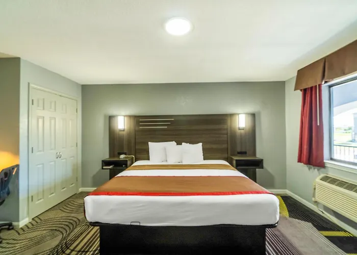 Motel High Five By Oyo